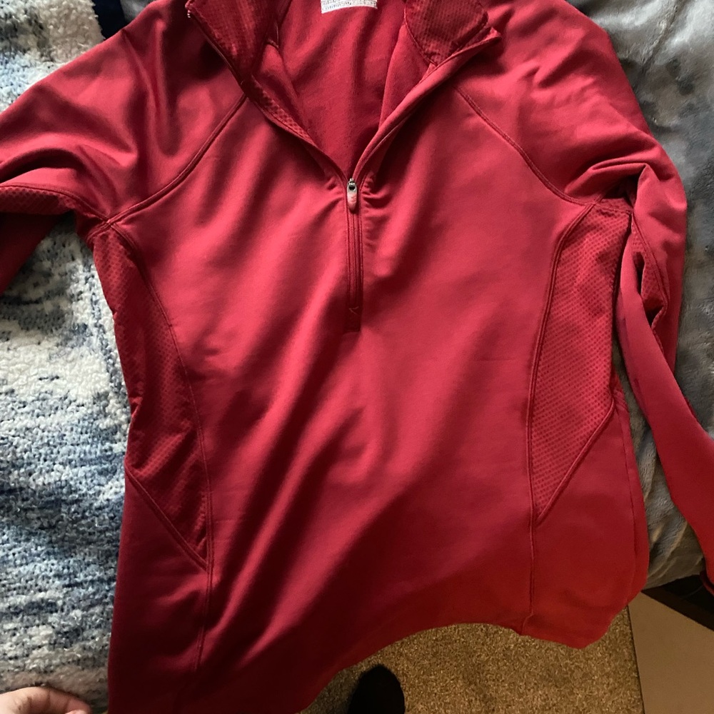 Underarmour quarter zip size medium